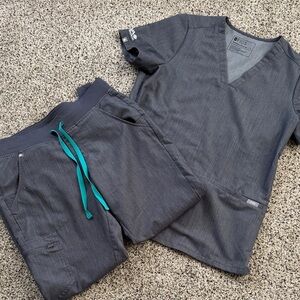 Figs Charcoal Scrub Set with Teal Accent